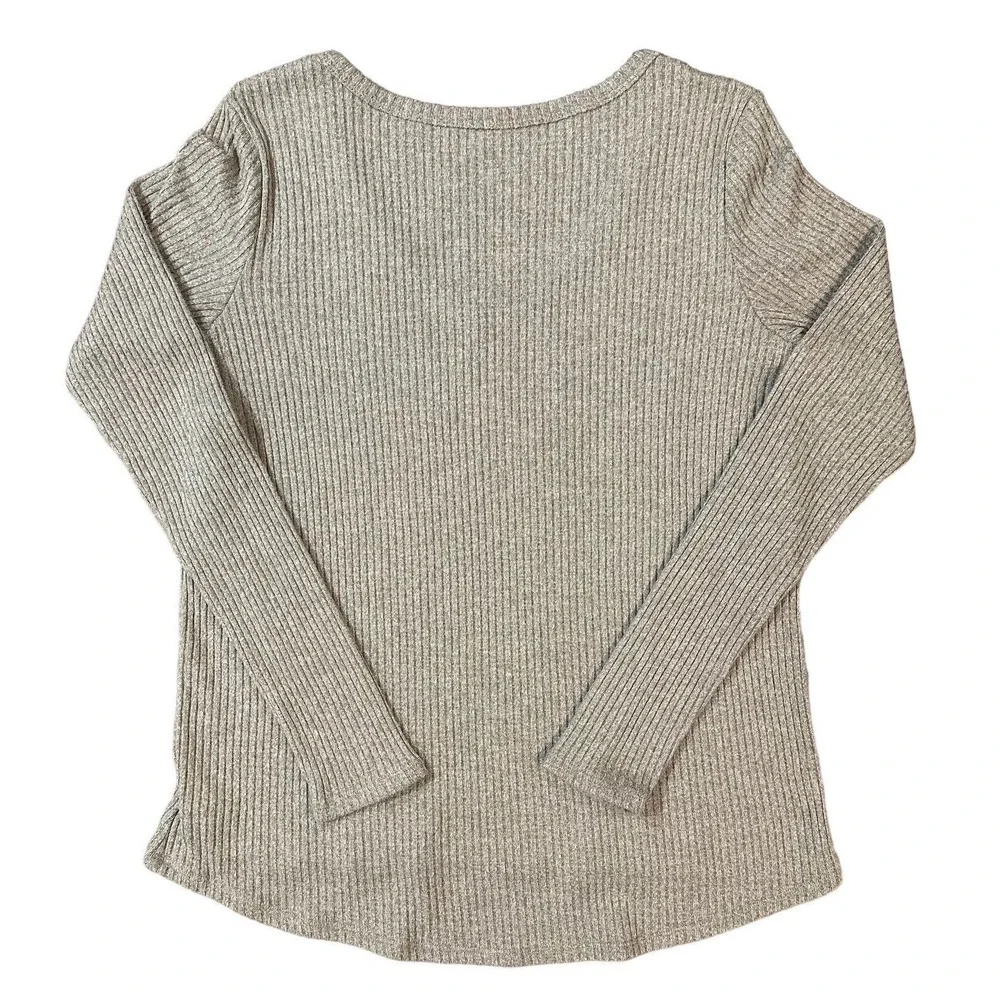 American Eagle Ribbed Knit VNeck Long Sleeve Top Light Gray Soft Stretchy Medium - Picture 2 of 10